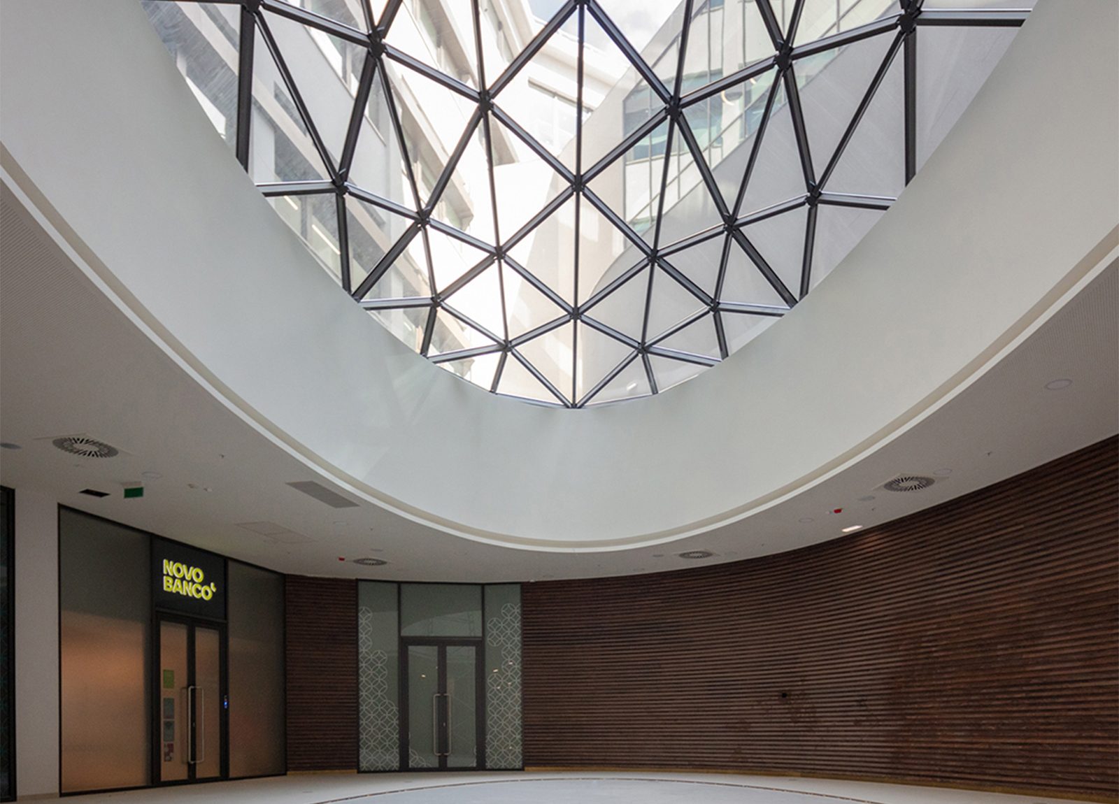 Apel - Rehabilitation of the “Palácio dos Correios”