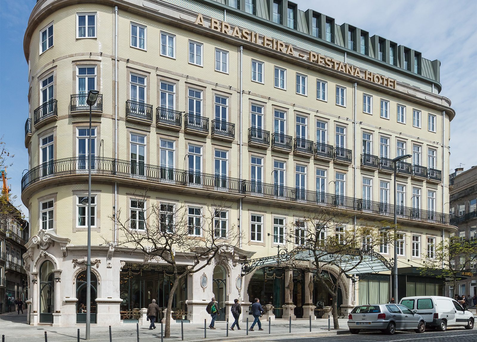 Apel - Hotel “A Brasileira”