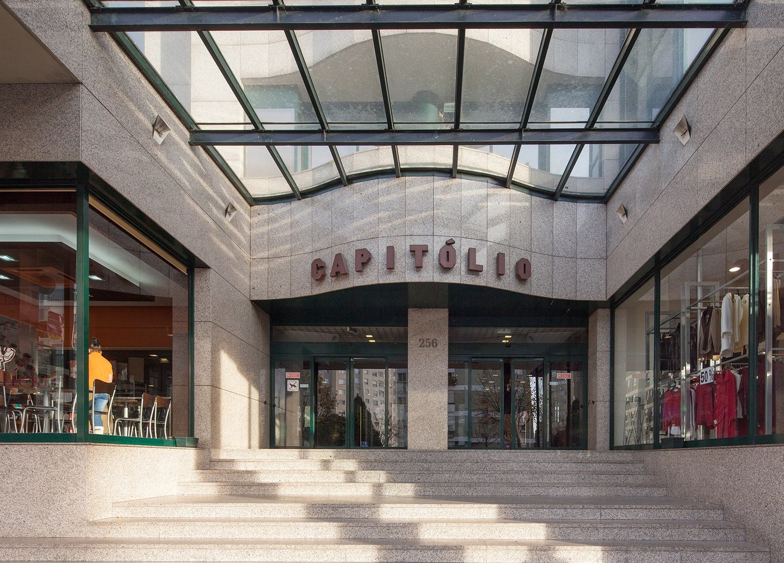 Apel - Edifício “Capitólio”
