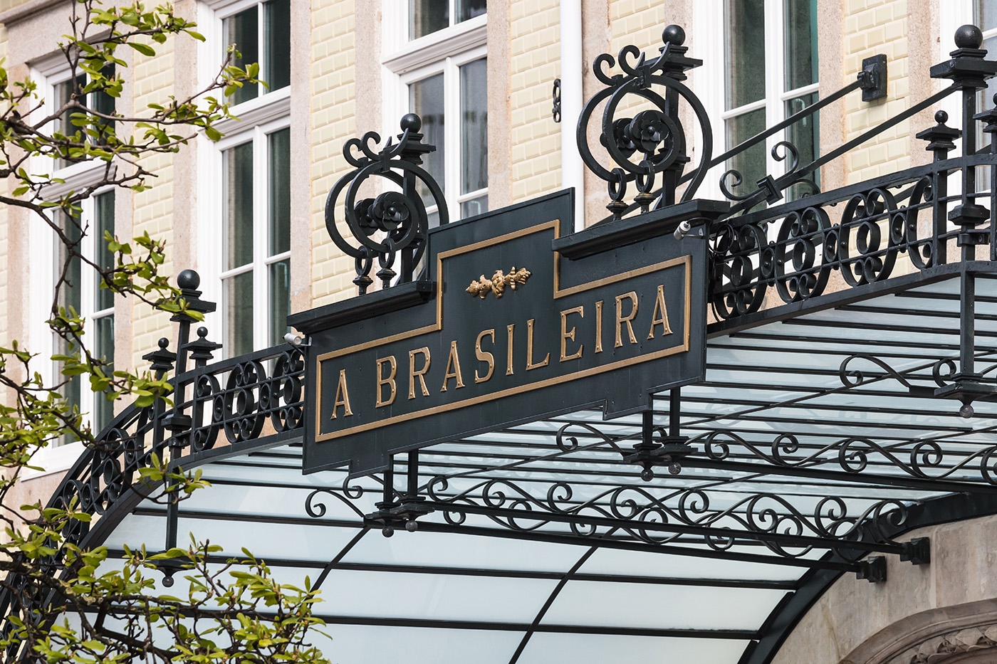 Apel - “A Brasileira” Pestana Hotel